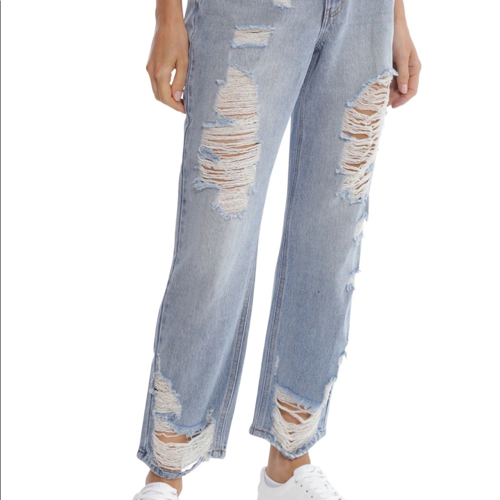 Mom Jean - Picture 2 of 3